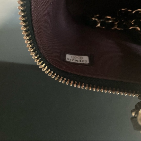 ***SOLD***Chanel Vanity Bag - Picture 4 of 9